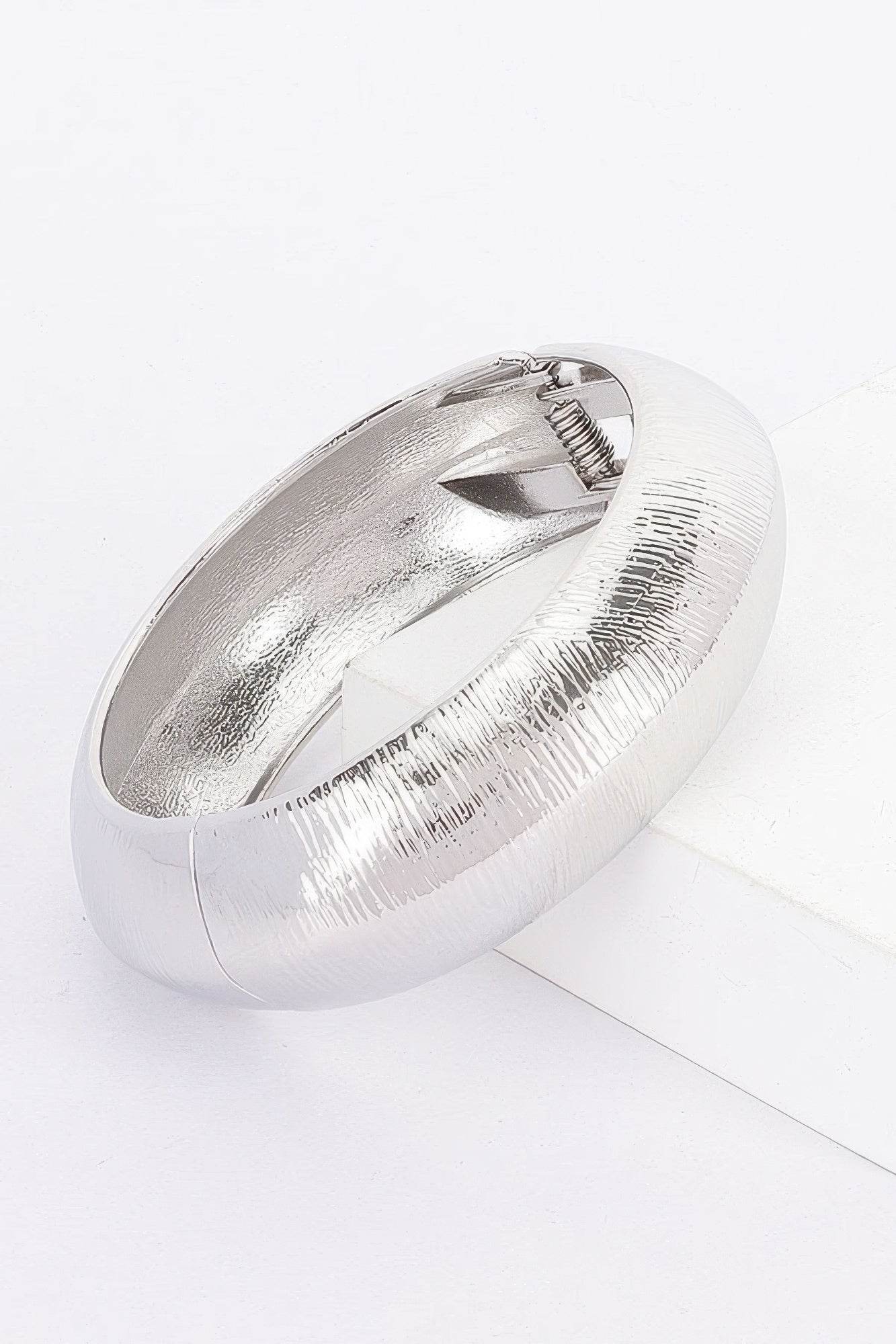 Textured Metal Bangle Bracelet - LLR Chic