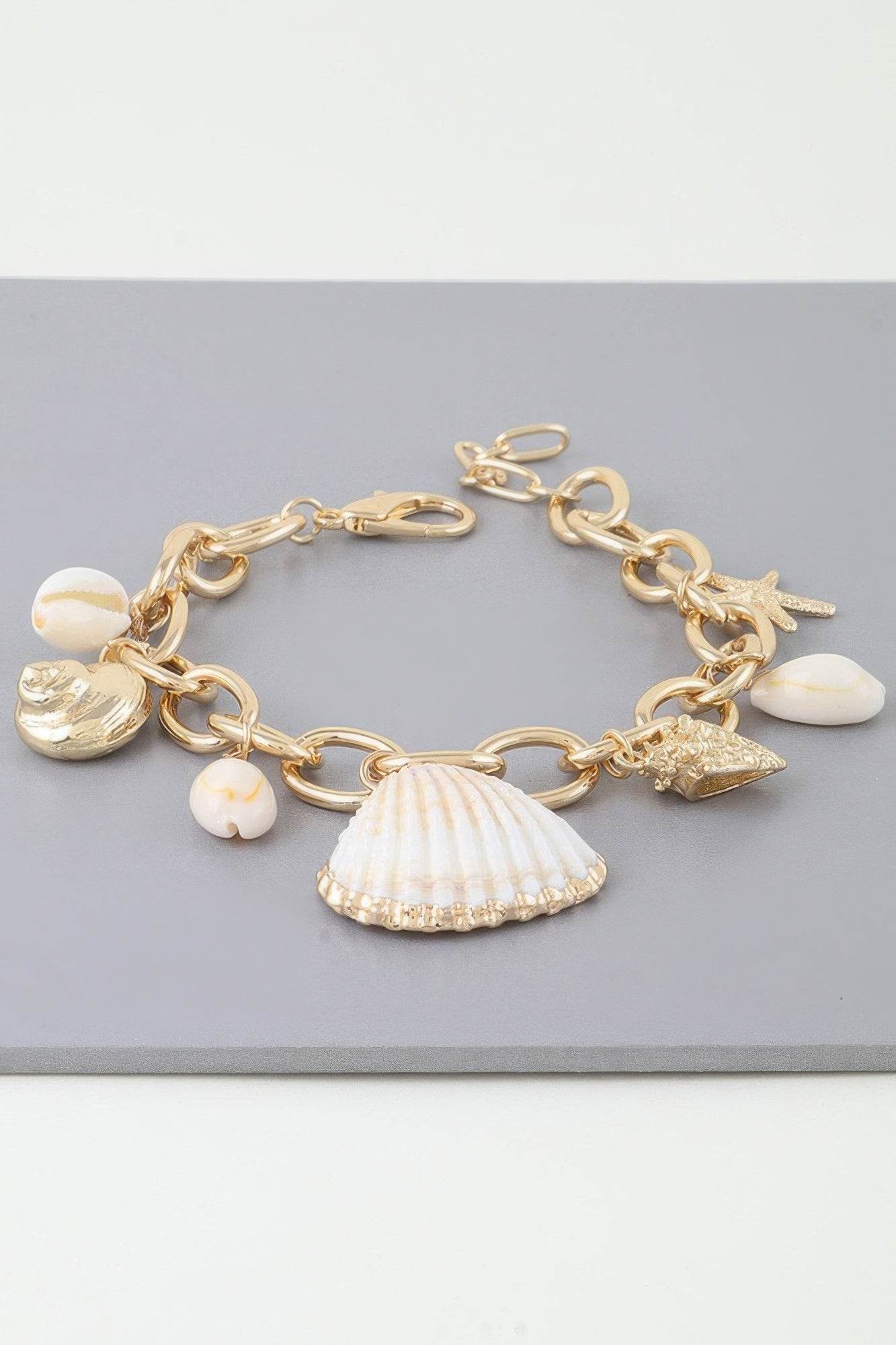 Multi Seashell Charm Chain Bracelet - LLR Chic