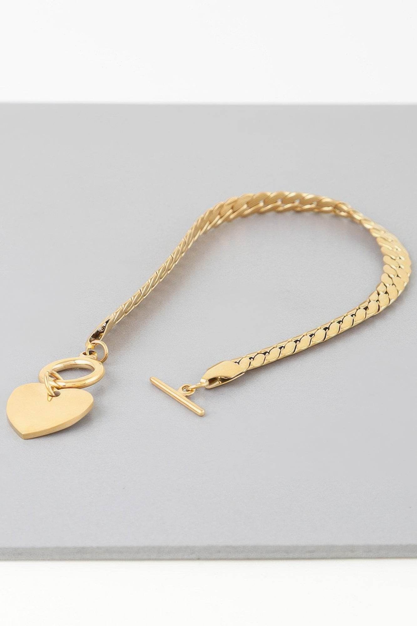 Heart Toggle Curb Chain Bracelet - LLR Chic