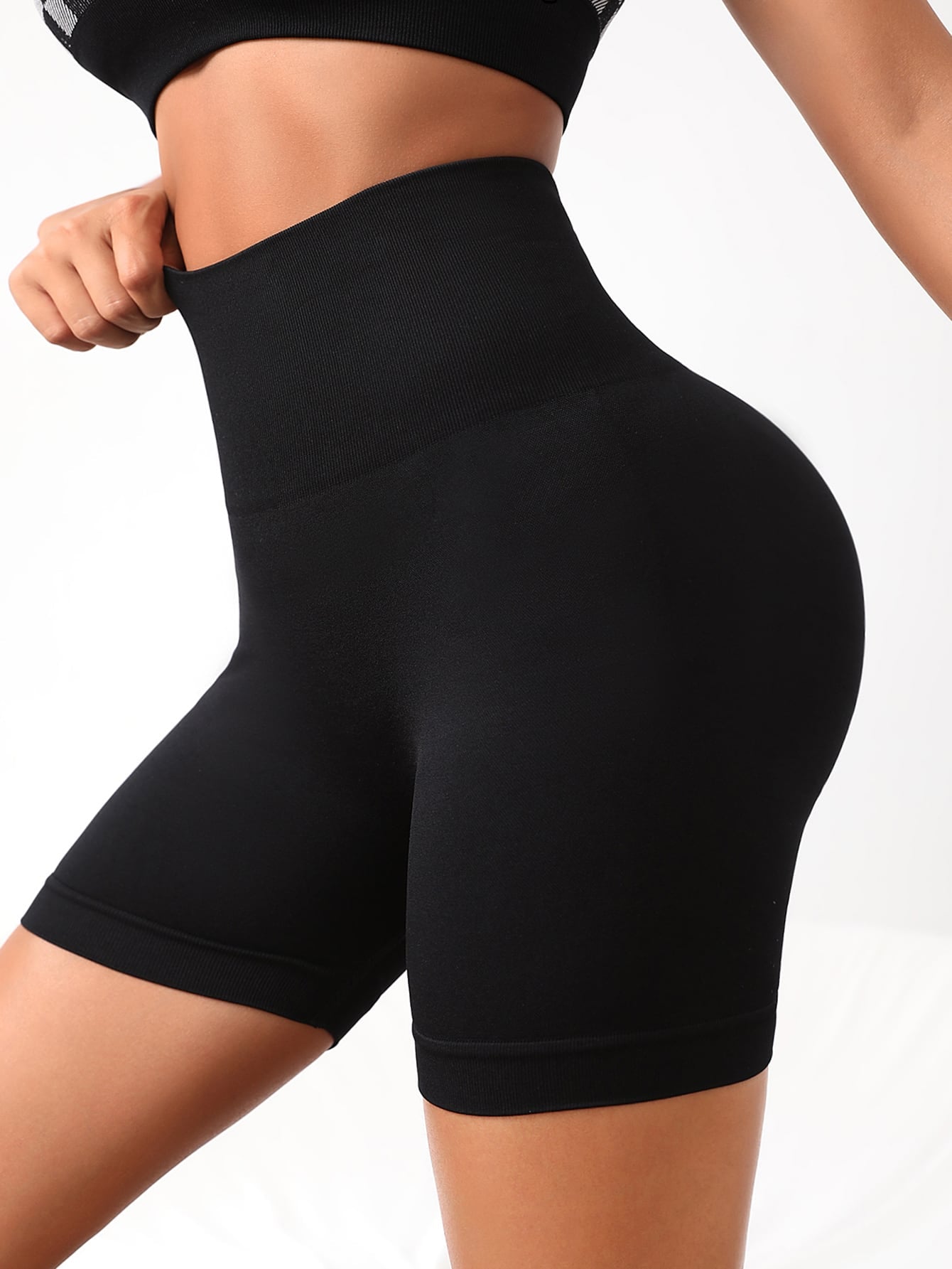 Wideband Seamless Sports Shorts