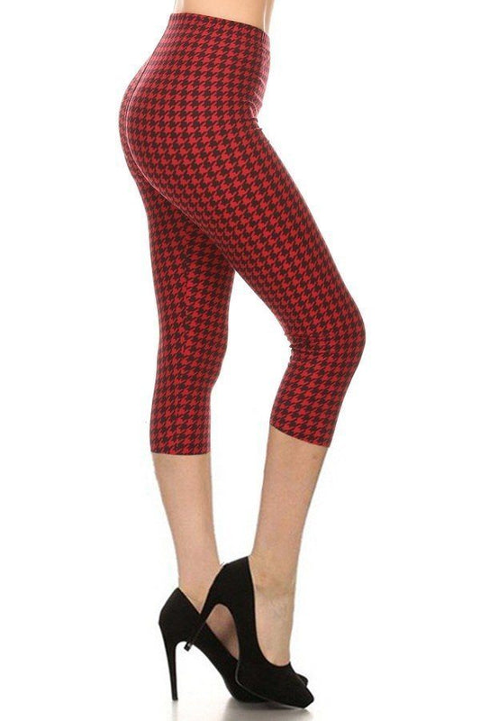 Printed, High Waisted, Capri Leggings With An Elasticized Waist Band